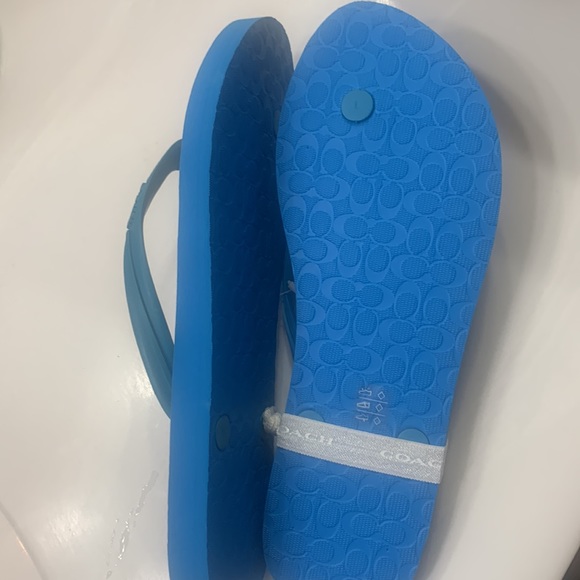 Coach Flip Flops Royal Blue Sandals Shoes size 9 NWT - Picture 14 of 14